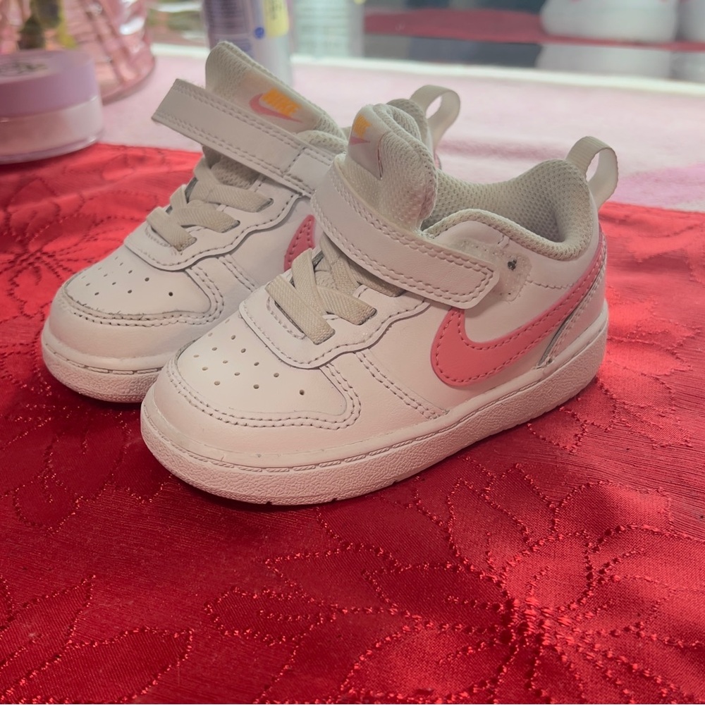 Nike Kids White Sneakers with Pink Swoosh